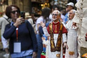 Artisan Gennaro Di Virgilio Celebrates Pope Leo XIV in Naples
