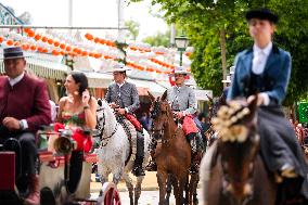 Seville April Fair Friday Atmosphere 2025 - Spain