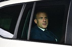 Le président français Emmanuel Macron, le Premier ministre britannique Keir Starmer et le chancelier allemand Friedrich Merz arr