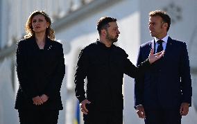 Commémoration des victimes de la guerre sur la place Maïdan à Kiev