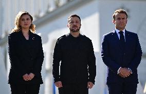 Commémoration des victimes de la guerre sur la place Maïdan à Kiev