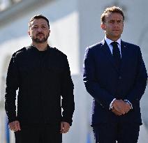 Commémoration des victimes de la guerre sur la place Maïdan à Kiev