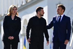 Commémoration des victimes de la guerre sur la place Maïdan à Kiev