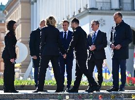 Commémoration des victimes de la guerre sur la place Maïdan à Kiev