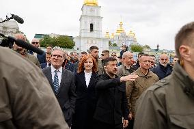 Merz Macron Starmer and Tusk in Kiev for Ukraine Ceasefire Talk