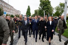 Merz Macron Starmer and Tusk in Kiev for Ukraine Ceasefire Talk
