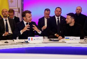 Merz Macron Starmer and Tusk in Kiev for Ukraine Ceasefire Talk