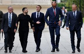 Merz Macron Starmer and Tusk in Kiev for Ukraine Ceasefire Talk