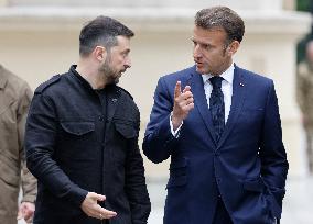 Merz Macron Starmer and Tusk in Kiev for Ukraine Ceasefire Talk