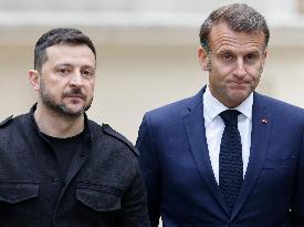 Merz Macron Starmer and Tusk in Kiev for Ukraine Ceasefire Talk