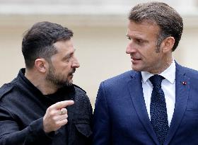 Merz Macron Starmer and Tusk in Kiev for Ukraine Ceasefire Talk