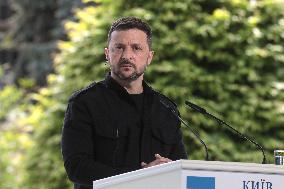 Joint news conference of Ukrainian President and Coalition of Willing leaders in Kyiv