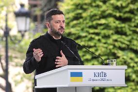 Joint news conference of Ukrainian President and Coalition of Willing leaders in Kyiv