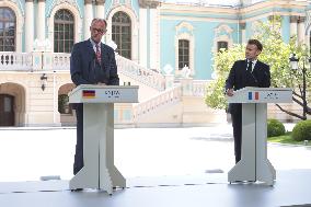 Joint news conference of Ukrainian President and Coalition of Willing leaders in Kyiv