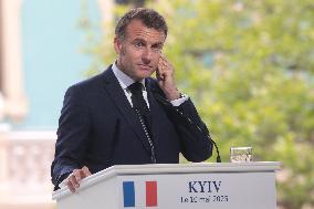 Joint news conference of Ukrainian President and Coalition of Willing leaders in Kyiv