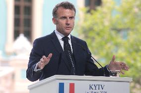 Joint news conference of Ukrainian President and Coalition of Willing leaders in Kyiv