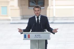 Joint news conference of Ukrainian President and Coalition of Willing leaders in Kyiv