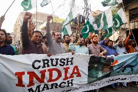 Hyderabad Celebrates Ceasefire - Pakistan