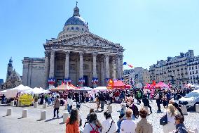 Anti-Fascist Village Opposes Far Right Demonstration - Paris