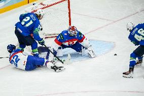 ICE HOCKEY WC SLOVAKIA-SLOVENIA