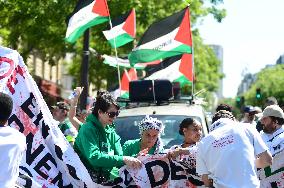 Demonstration for Gaza in Paris