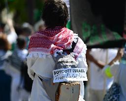 Demonstration for Gaza in Paris
