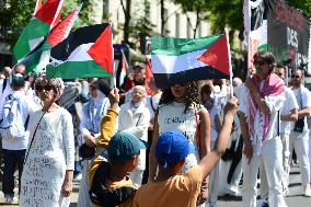 Demonstration for Gaza in Paris