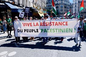 Demonstration for Gaza in Paris
