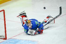 ICE HOCKEY WC SLOVAKIA-SLOVENIA