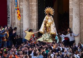 Transfer of The Pilgrim Image of Our Lady of The Forsaken in Valencia