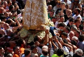 Transfer of The Pilgrim Image of Our Lady of The Forsaken in Valencia