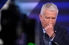 Philippe Ballard On Dimanche En Politique - Paris