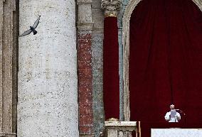 Pope Leo XIV Leads His First Regina Caeli Prayer - Vatican