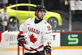ICE HOCKEY WC LATVIA-CANADA