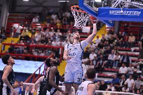 BASKET - Serie A - Napolibasket vs Dolomiti Energia Trentino
