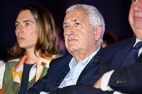 Bruno Retailleau At End-Of-Campaign Meeting - Boulogne-Billancourt