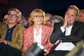 Bruno Retailleau At End-Of-Campaign Meeting - Boulogne-Billancourt