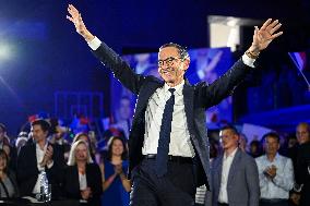 Bruno Retailleau At End-Of-Campaign Meeting - Boulogne-Billancourt