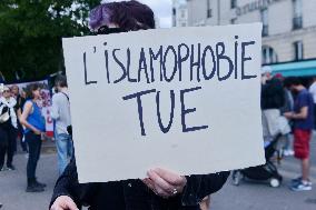 Jean-Luc Melenchon Joins March Against Islamophobia - Paris