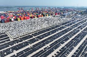 China April Vehicles Export
