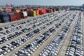 China April Vehicles Export