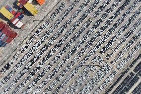 China April Vehicles Export