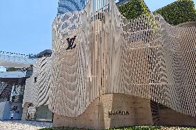 Louis Vuitton Store