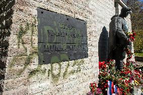 Bronze Soldier monument defaced