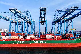 Port Container Trade