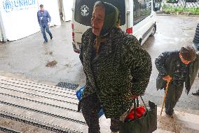 Evacuation transit centre in Kharkiv