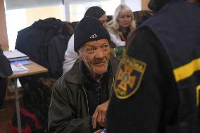 Evacuation transit centre in Kharkiv