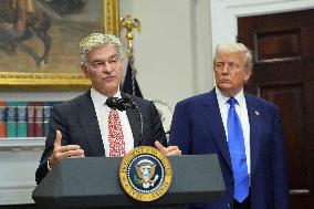Trump Signs an Executive Order Lowering Prescription Drug Costs