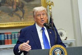 Trump Signs an Executive Order Lowering Prescription Drug Costs
