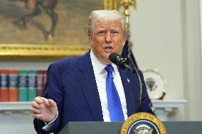 Trump Signs an Executive Order Lowering Prescription Drug Costs